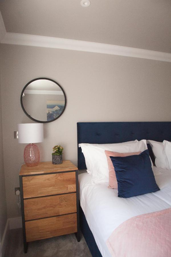 10 Bootham House - Luxury City Centre Apartment With Free Parking For One Car 约克 外观 照片