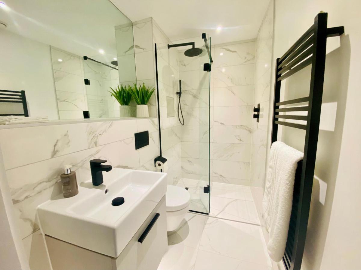 10 Bootham House - Luxury City Centre Apartment With Free Parking For One Car 约克 外观 照片